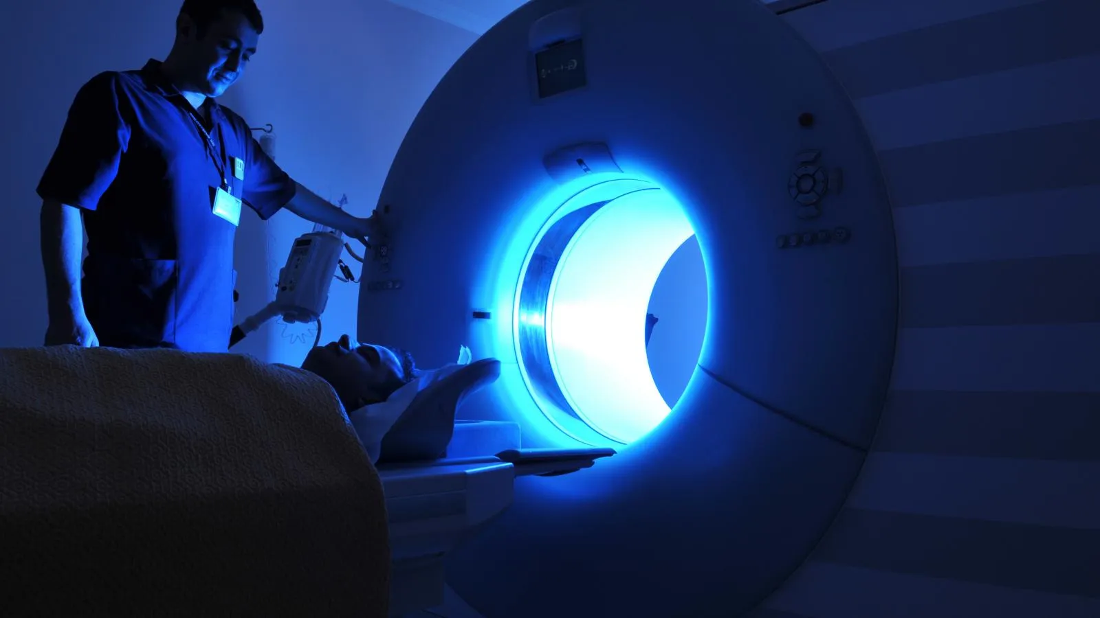 Medipix: From particles to patients